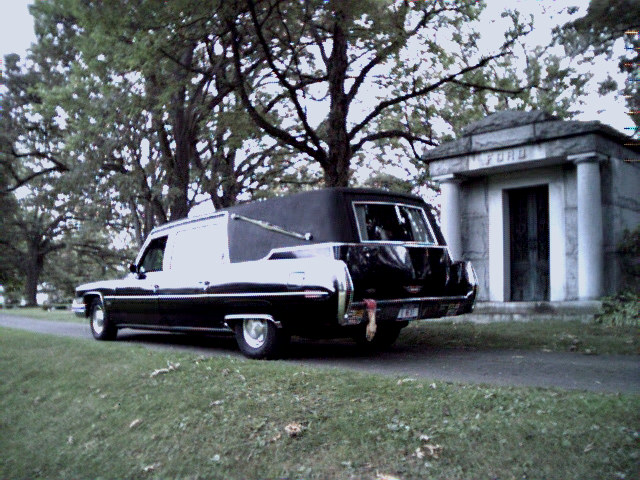 [Bild: hearse-coffin5.jpg]